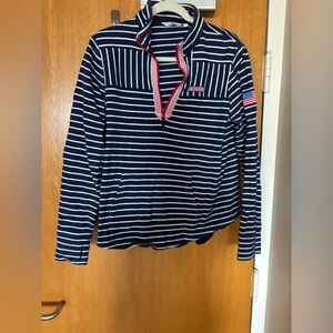 Vineyard Vines Shep Shirt Americana Size Medium. Navy and White Striped Pullover